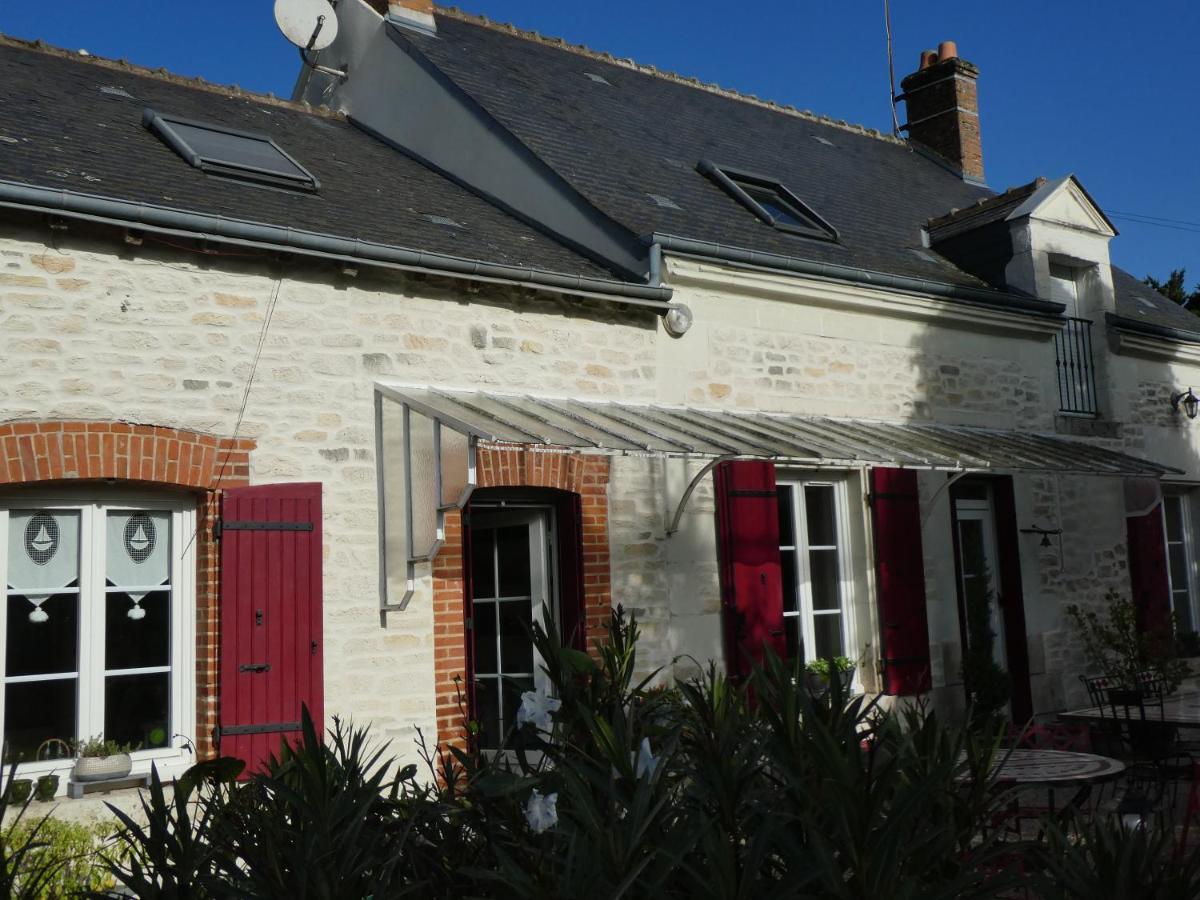Chambre D'Hotes "Les Paturelles" Fougeres-sur-Bievre Exterior foto