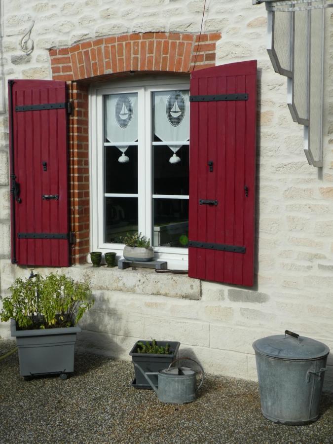 Chambre D'Hotes "Les Paturelles" Fougeres-sur-Bievre Exterior foto